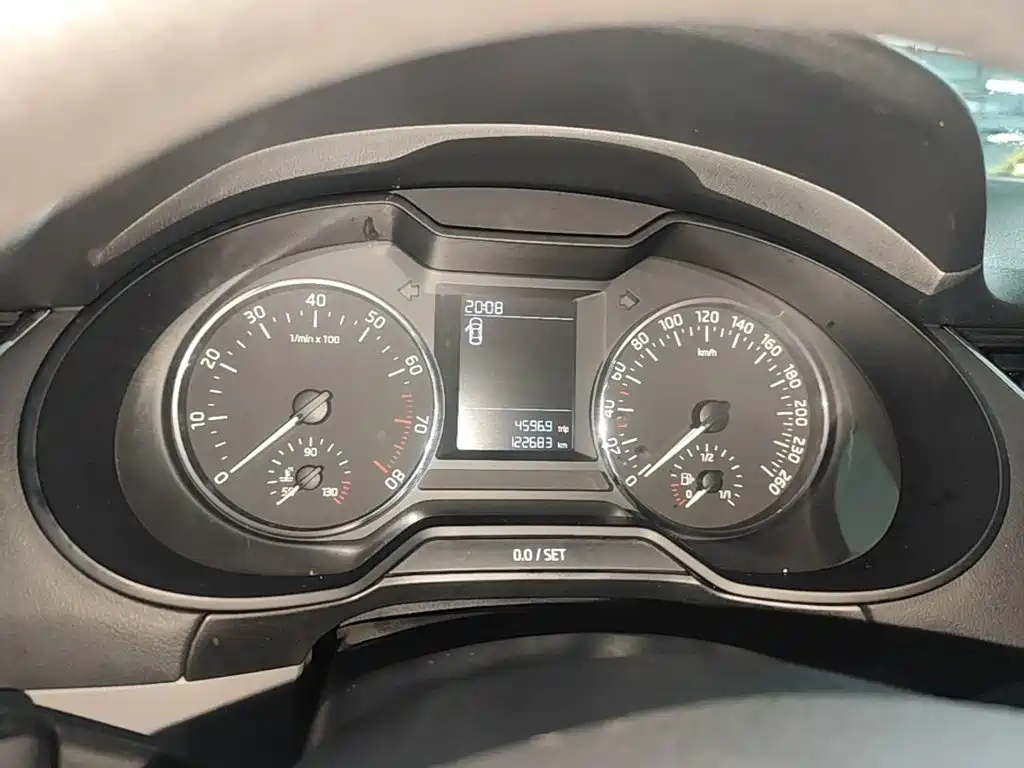 Skoda Octavia — миниатюра 12