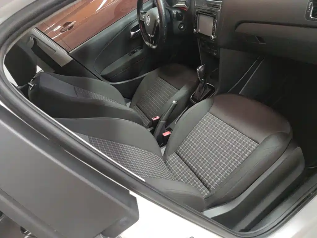 Volkswagen Polo — миниатюра 25