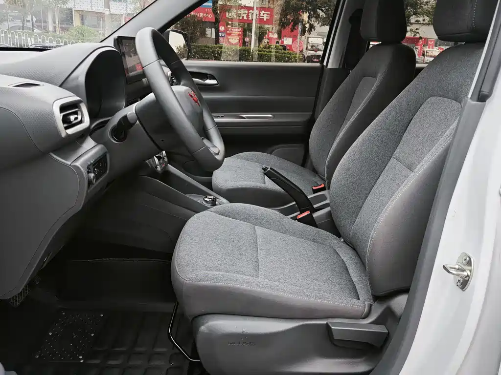 Wuling Hongguang EV — миниатюра 5