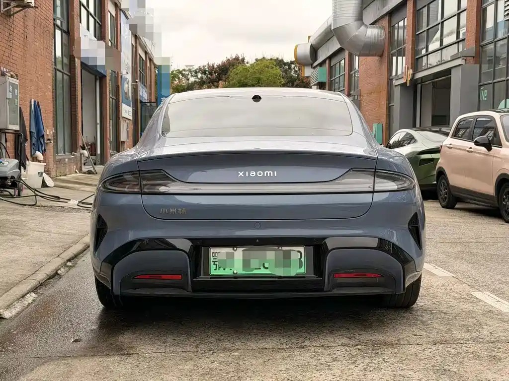 Xiaomi SU7 — миниатюра 8