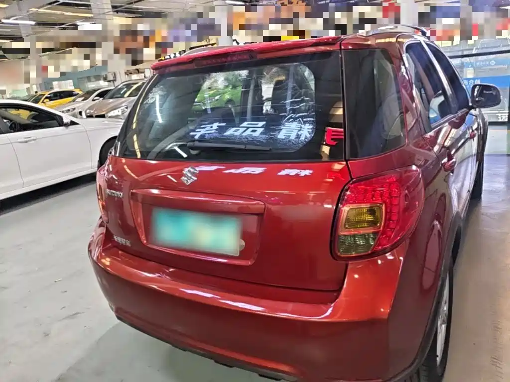 Suzuki SX4 — миниатюра 6