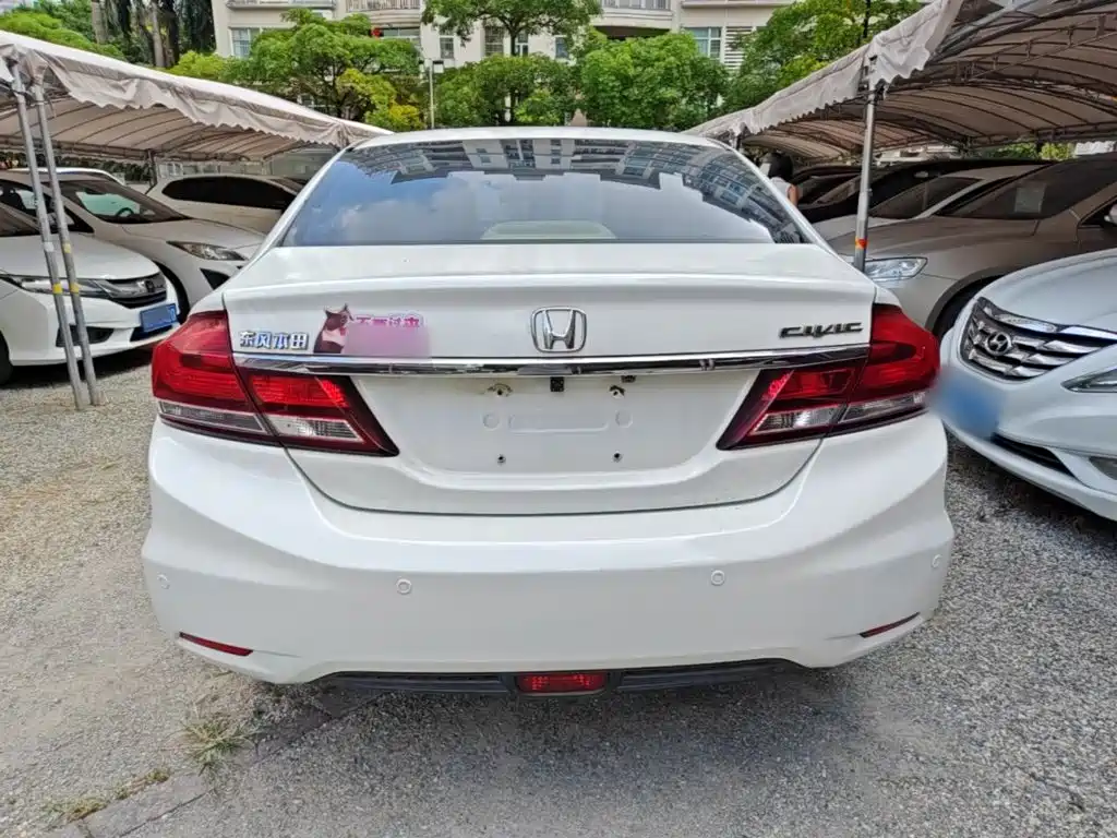 Honda Civic — миниатюра 6