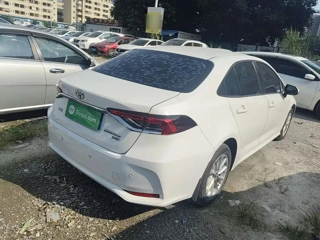 Toyota Corolla — миниатюра 7
