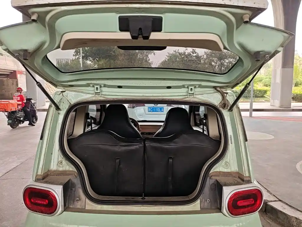 Wuling MINIEV — миниатюра 19
