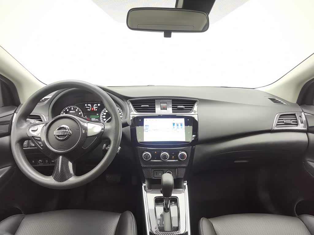 Nissan Sylphy 1.6 л 2022 г. Чёрный, пробег 41000 км