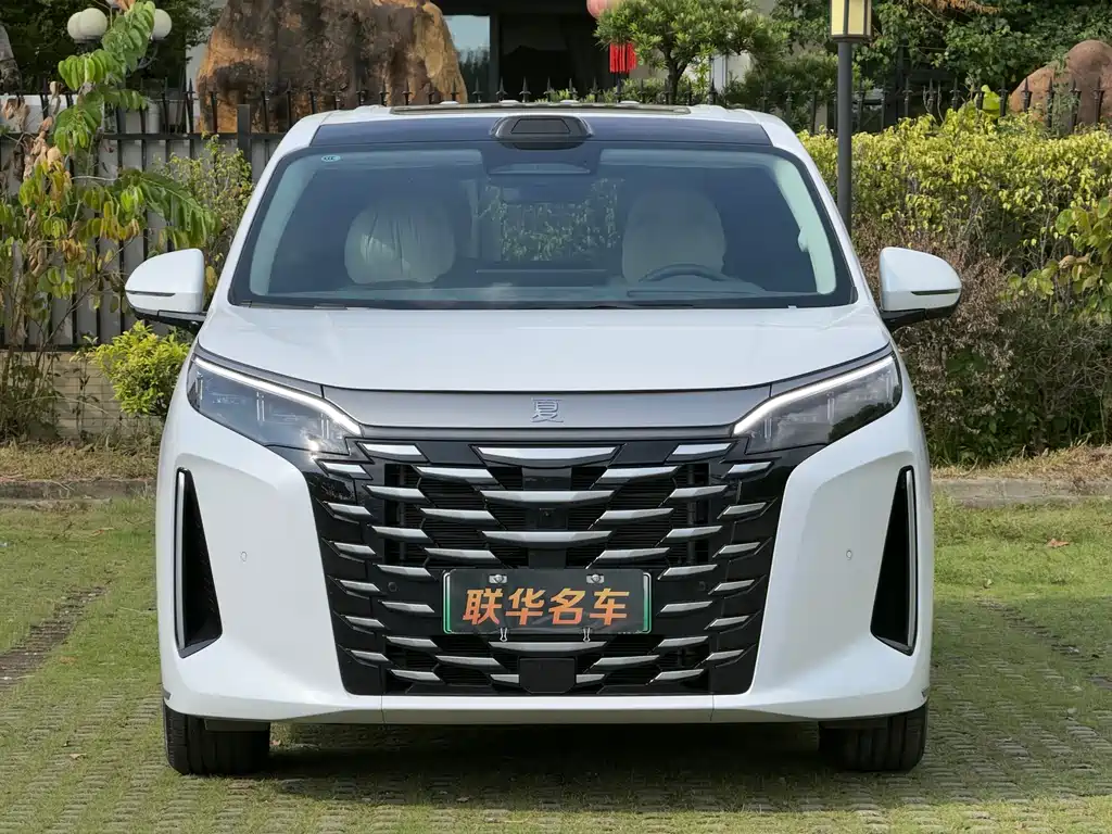 BYD Xia 2026 DM-i 1.5T 218KM