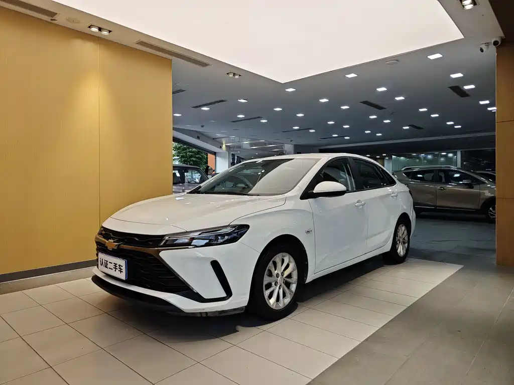 Купить Chevrolet Monza