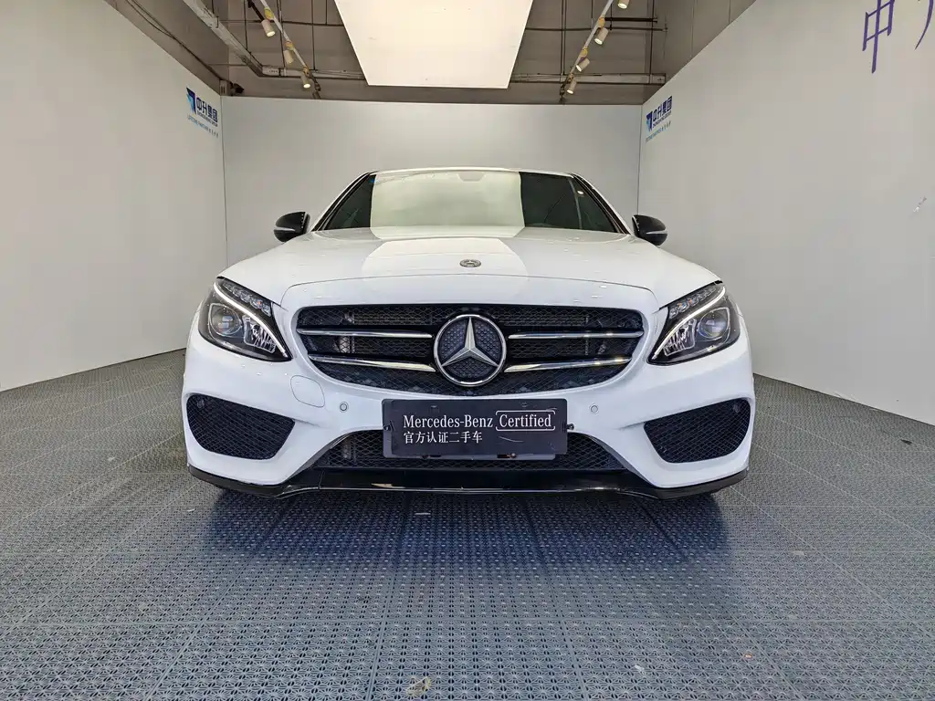 Mercedes-Benz C-Class — миниатюра 2
