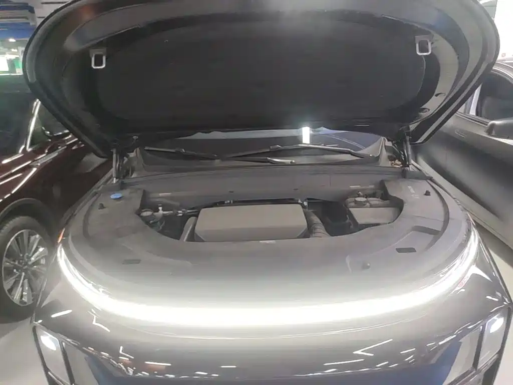 Li Auto Li L7 — миниатюра 20