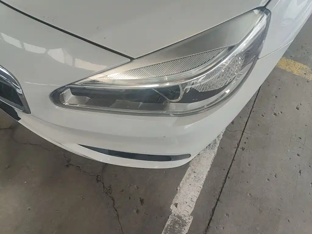 BMW 2 Series Active Tourer — миниатюра 24