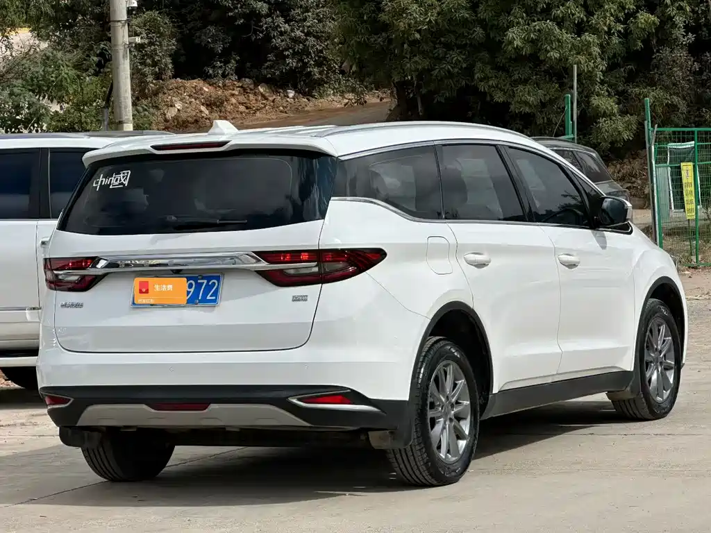 Geely Jia Ji — миниатюра 4