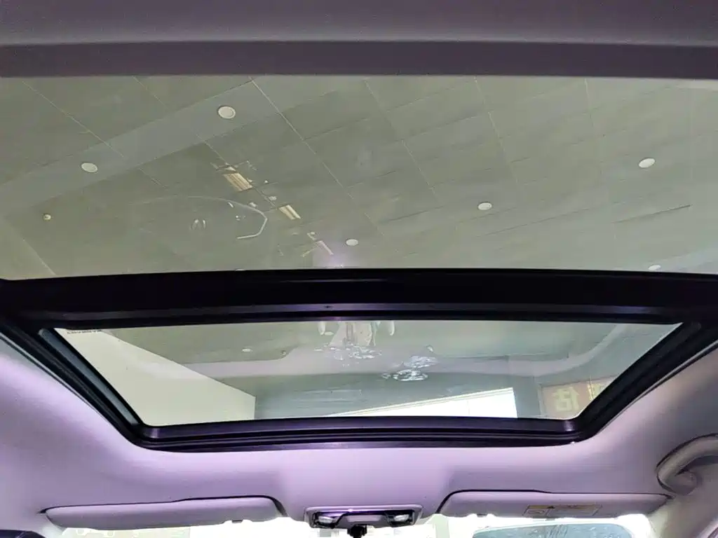 Changan Yida — миниатюра 18