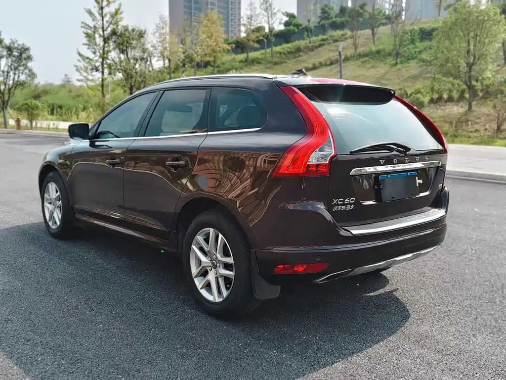 Volvo XC60 — миниатюра 7