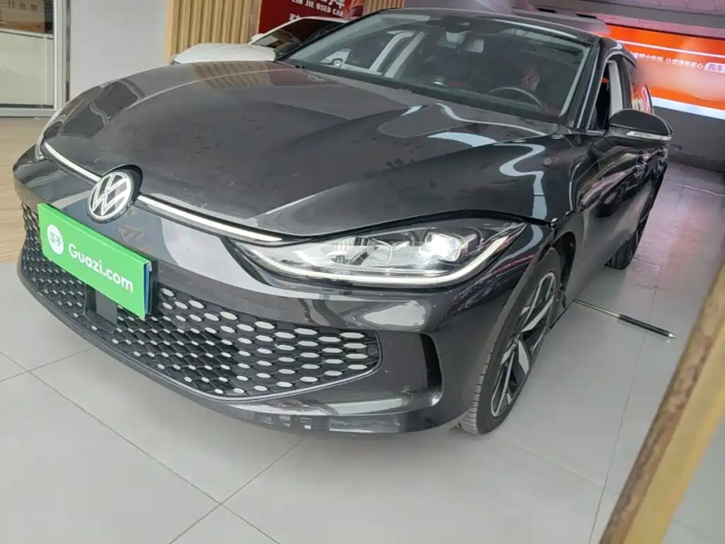 Volkswagen Lamando — миниатюра 2