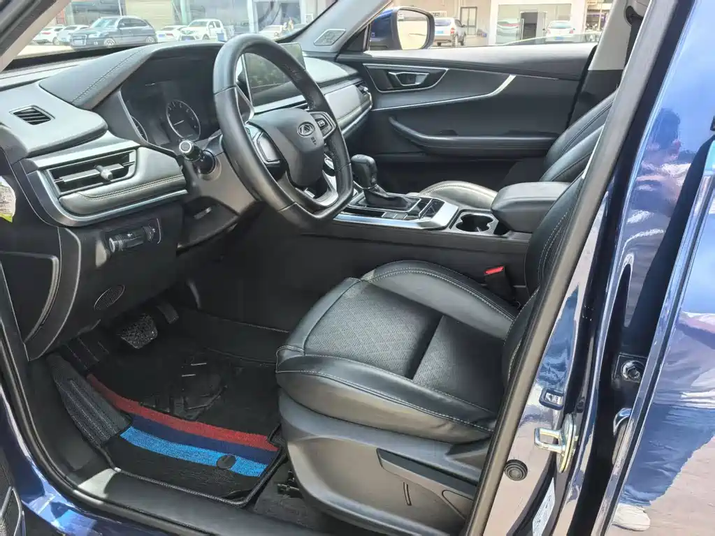 Chery Tiggo 8 — миниатюра 4