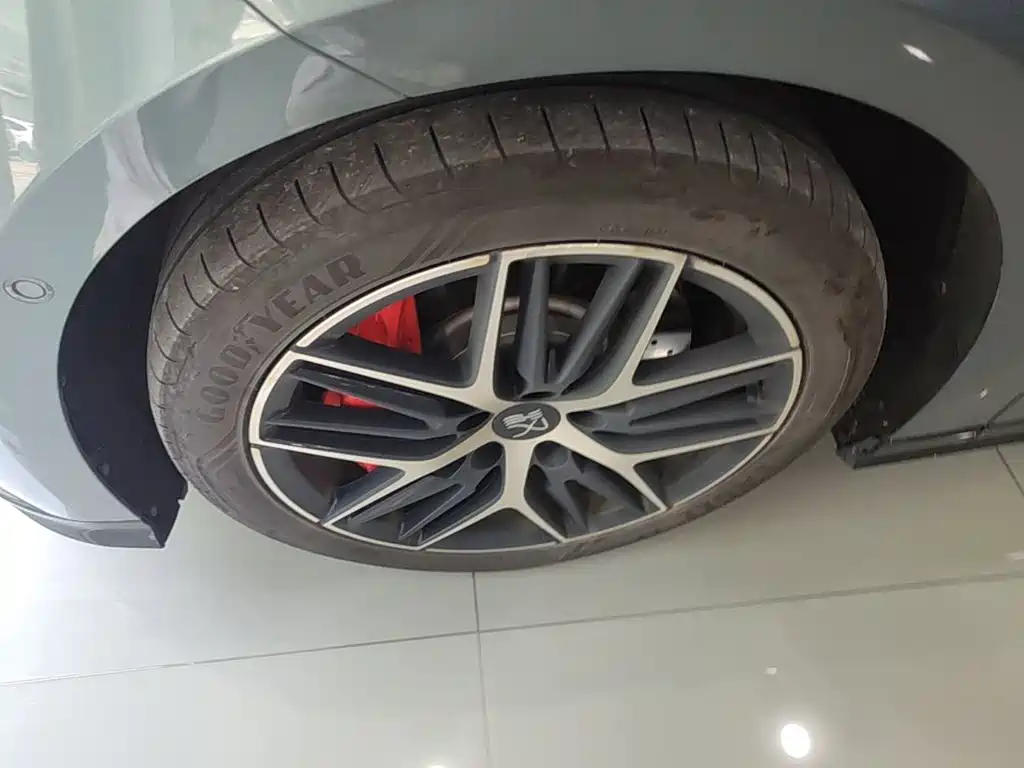 BYD Han L — миниатюра 23