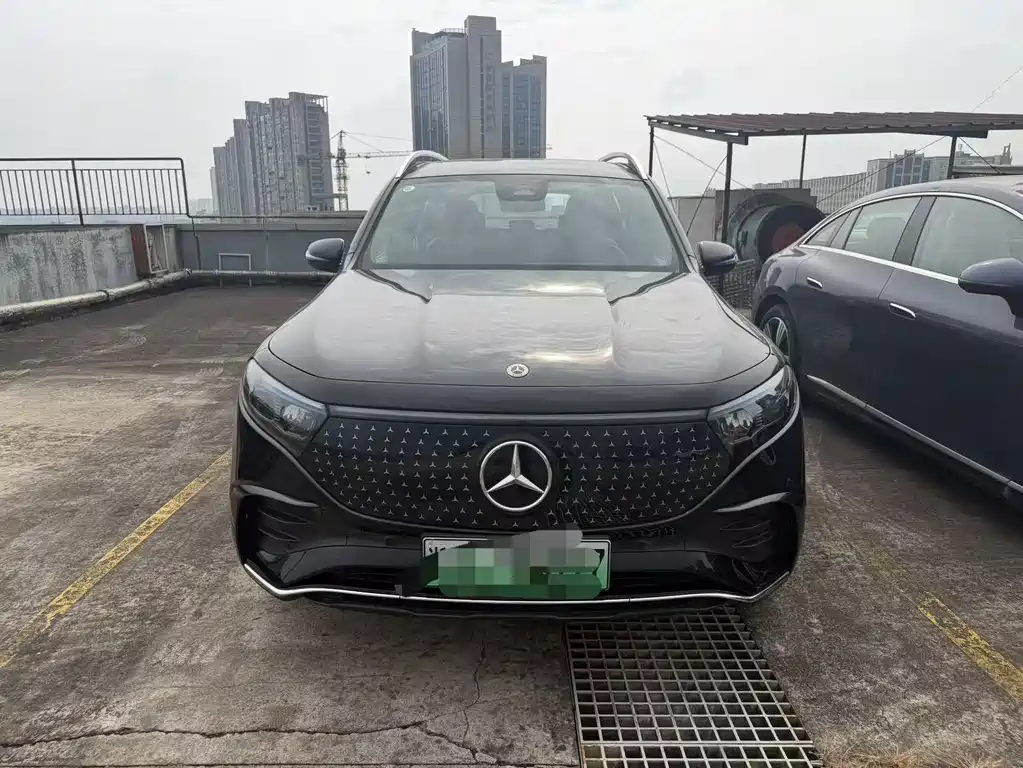 Mercedes-Benz EQB — миниатюра 2