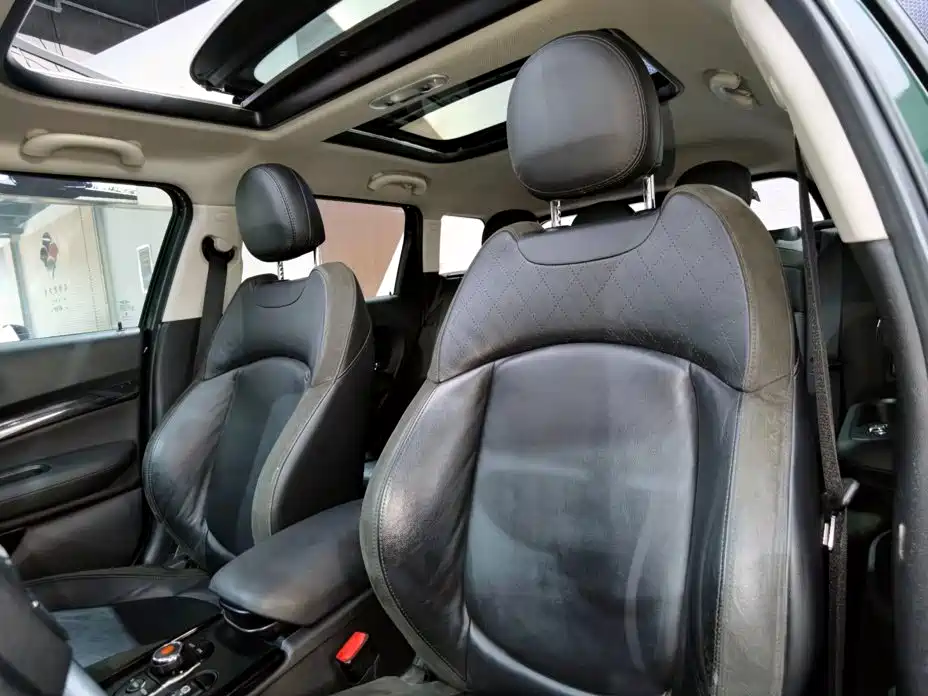 MINI Mini Clubman — миниатюра 13