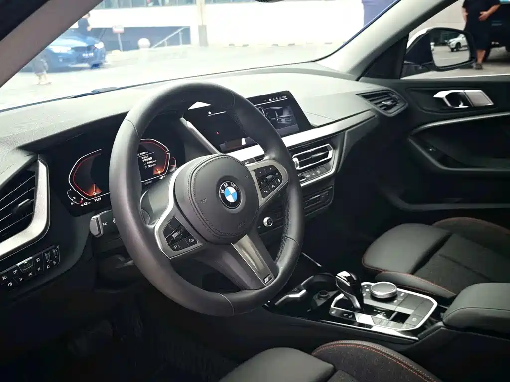 BMW 2 Series (Import) — миниатюра 3