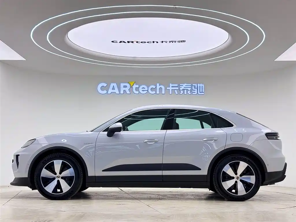 PORSCHE MACAN NEW ENERGY