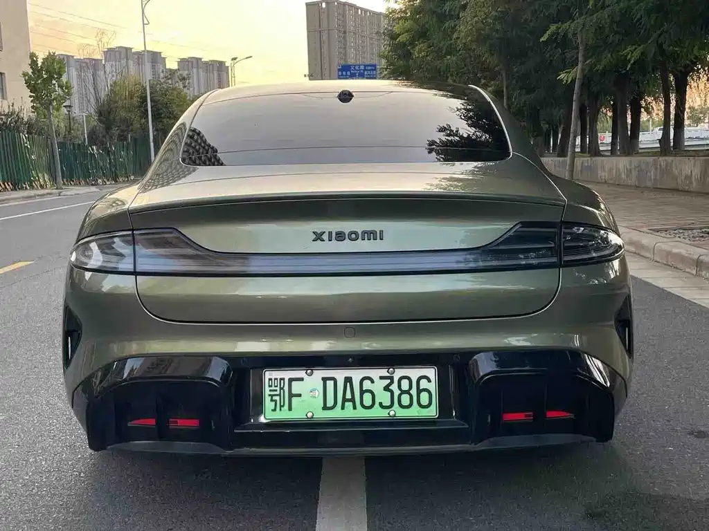 Xiaomi SU7 — миниатюра 8