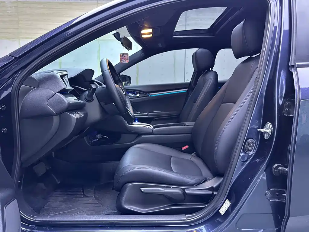 Honda Civic — миниатюра 8