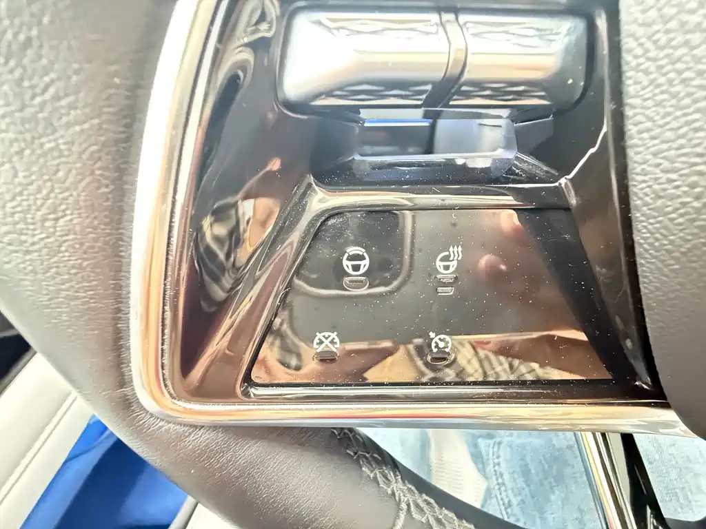 Cadillac IQ — миниатюра 28