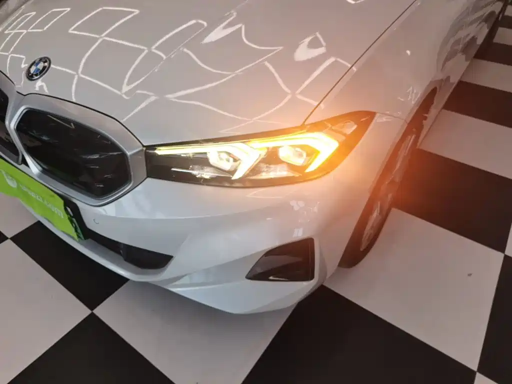 BMW i3 — миниатюра 24