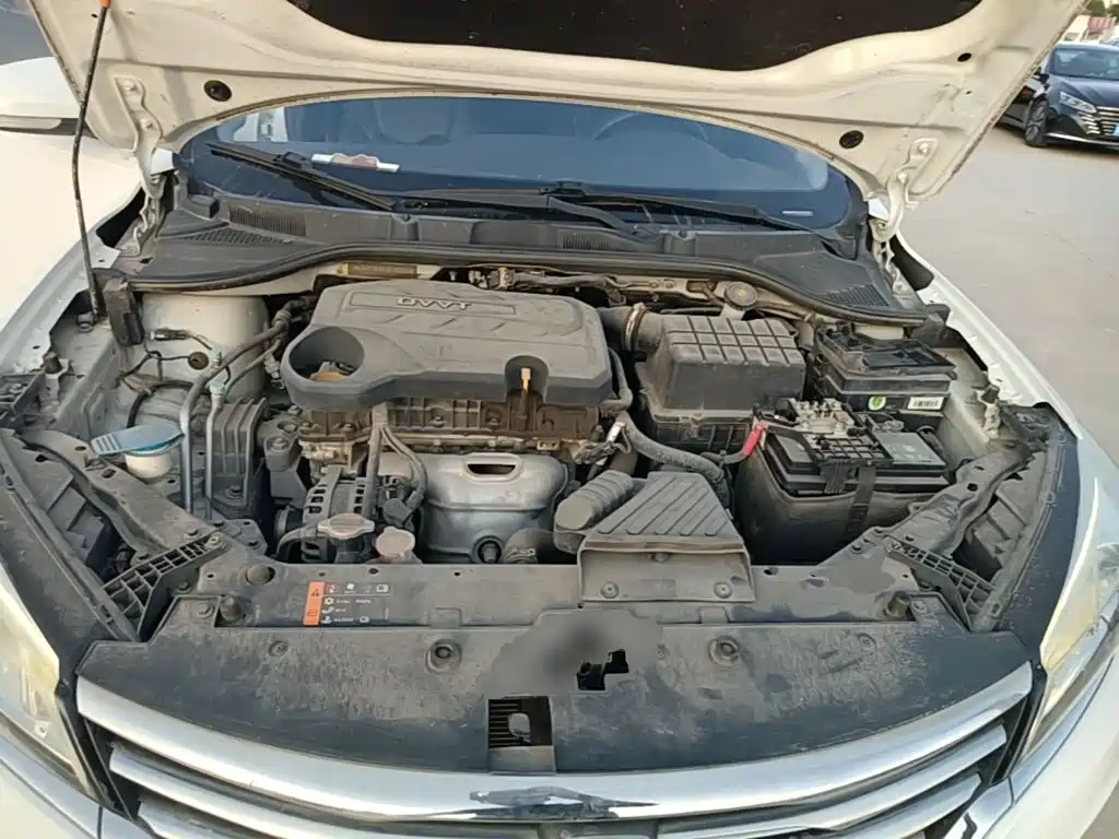 Roewe 360 — миниатюра 20