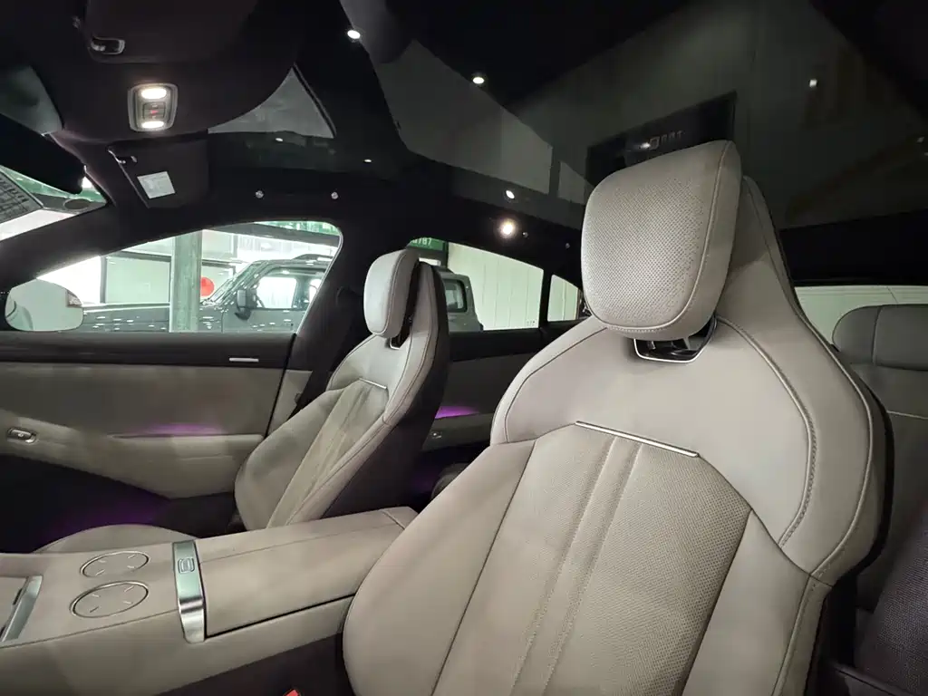 XIAOMI CAR XIAOMI YU7