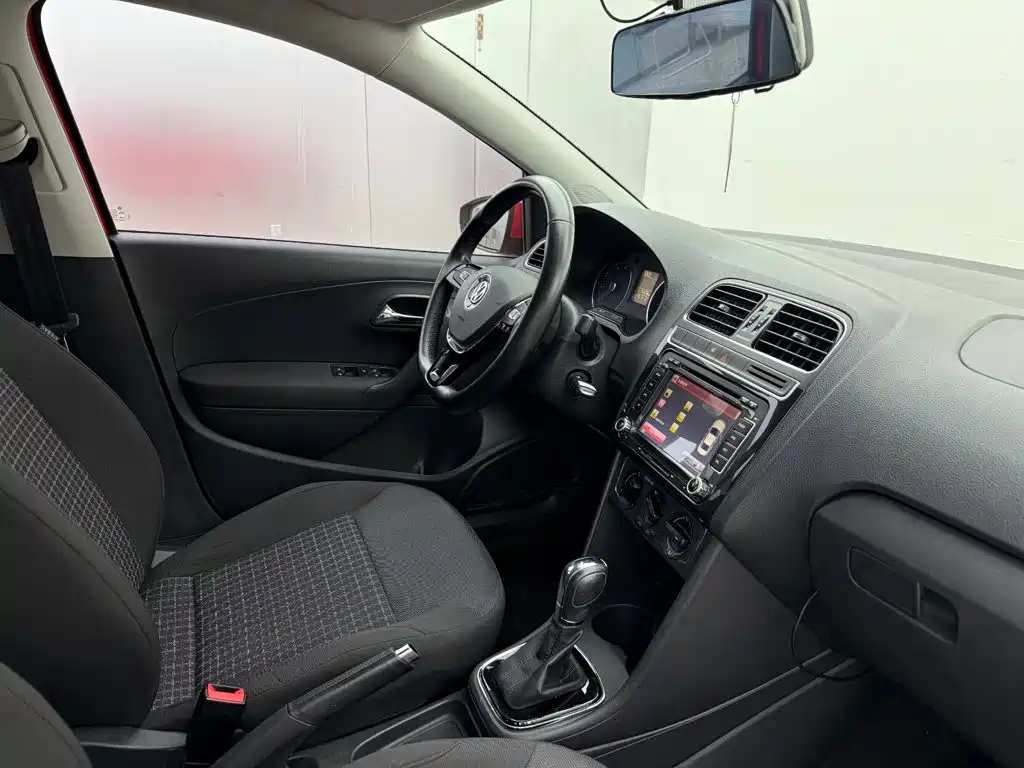 Volkswagen Polo — миниатюра 15