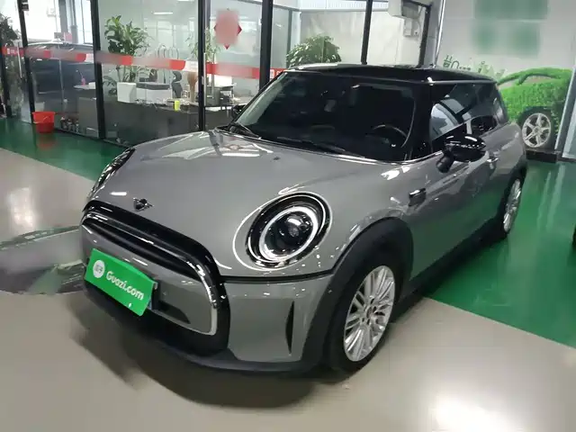 MINI 