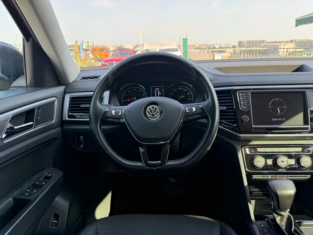 Volkswagen Teramont — миниатюра 15
