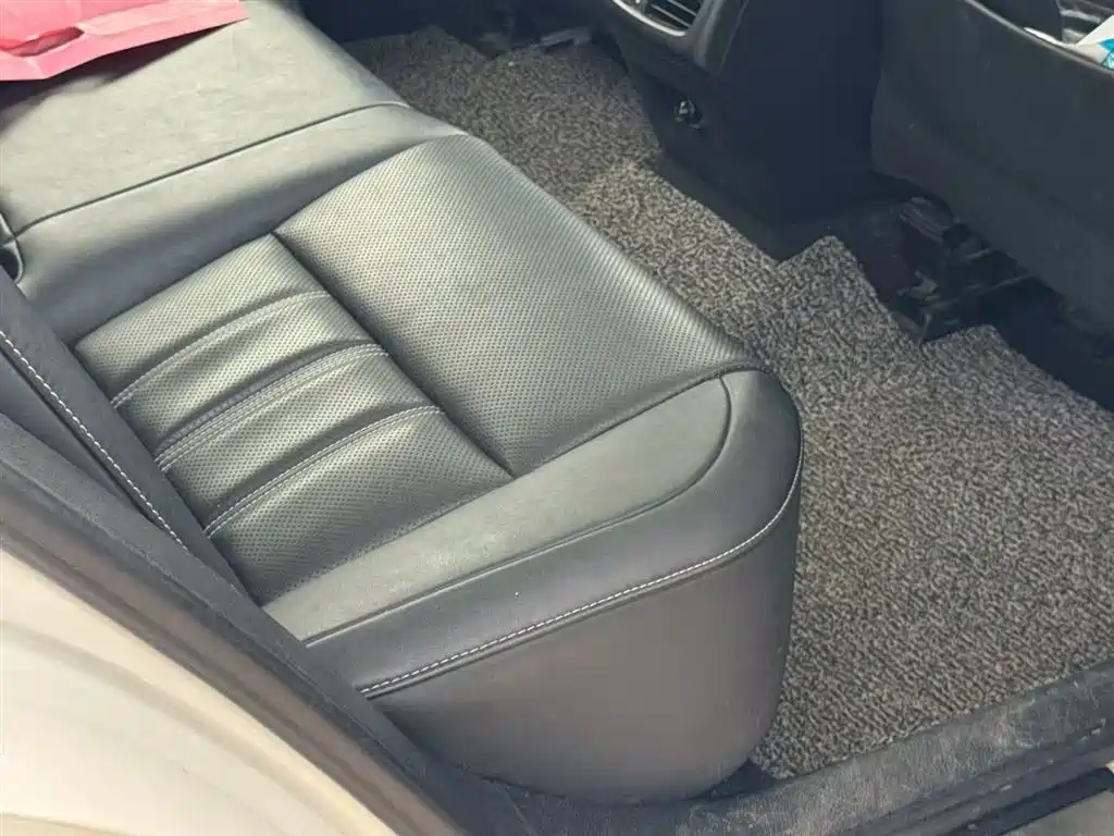Lexus ES 2015 300h Luxury