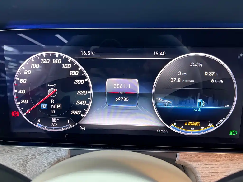 MERCEDES-BENZ E CLASS