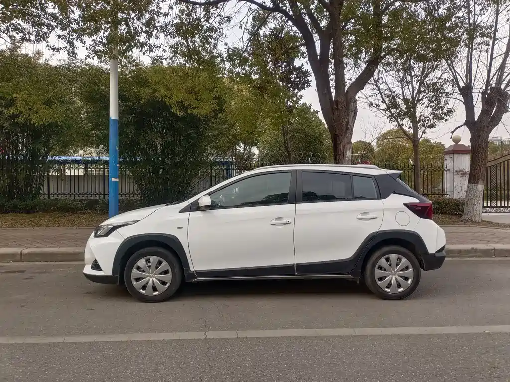 TOYOTA YARIS L ZHIXUAN