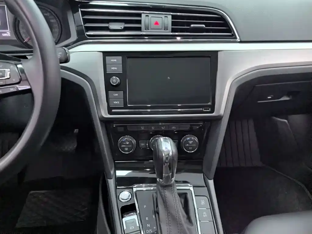 Volkswagen Lamando — миниатюра 13