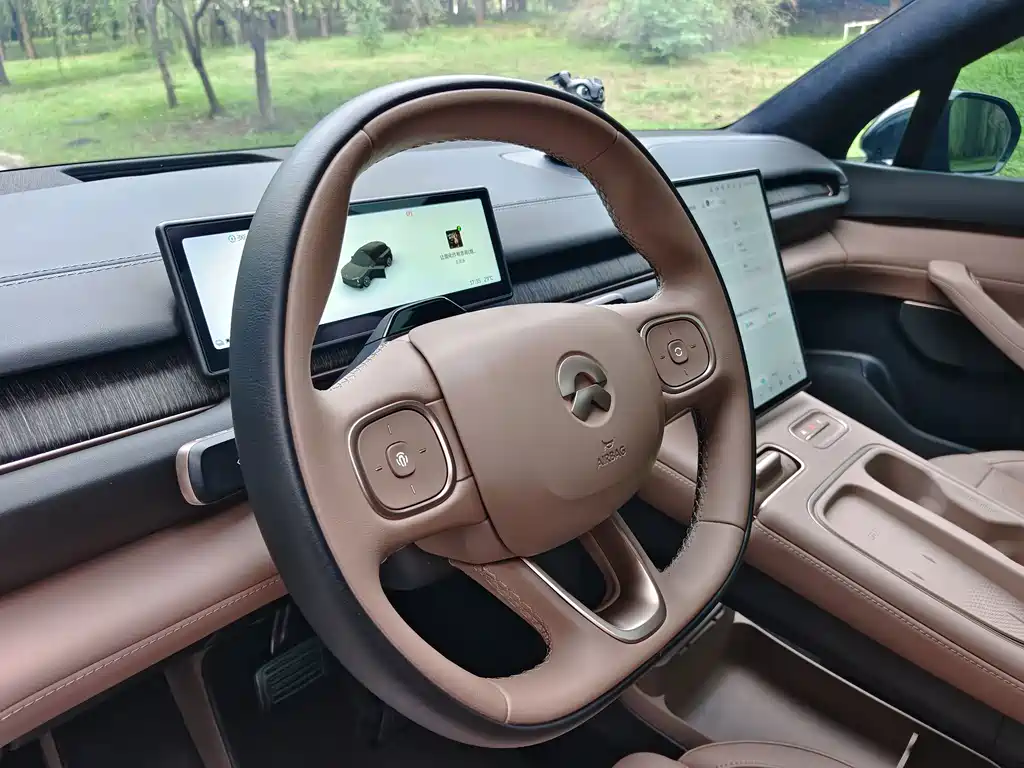 NIO ES6 — миниатюра 9