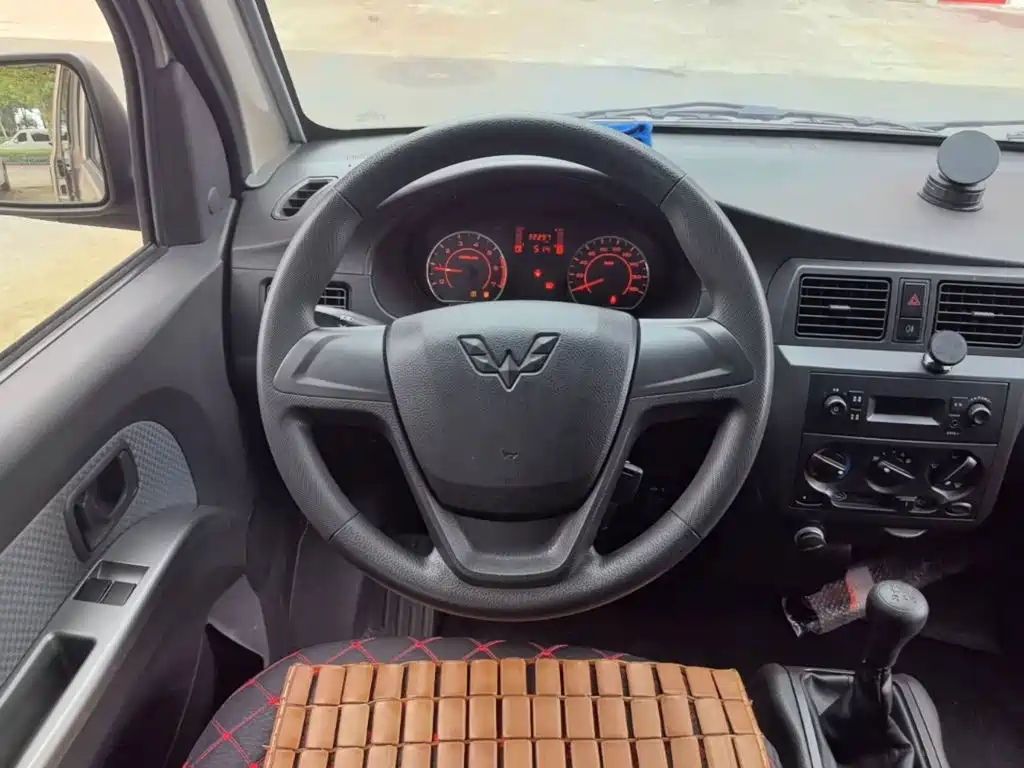 Wuling Rongguang — миниатюра 11