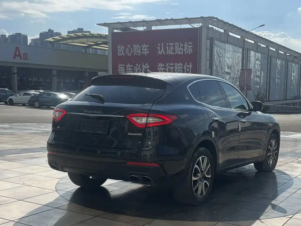 Maserati Levante — миниатюра 14
