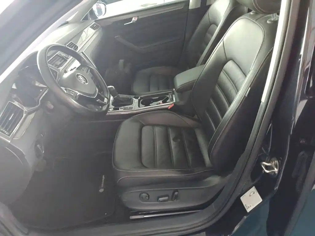 Volkswagen Passat — миниатюра 15