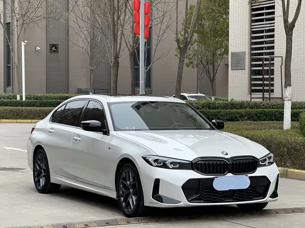 BMW 3 Series — миниатюра 3