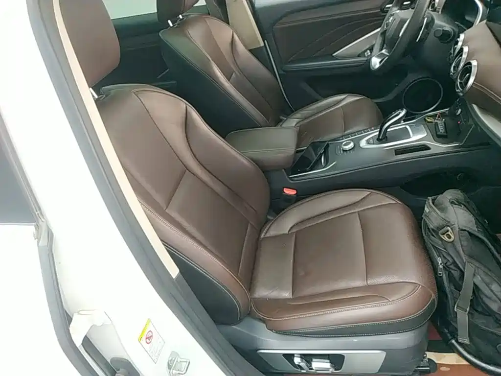 Wey Wey VV6 — миниатюра 25