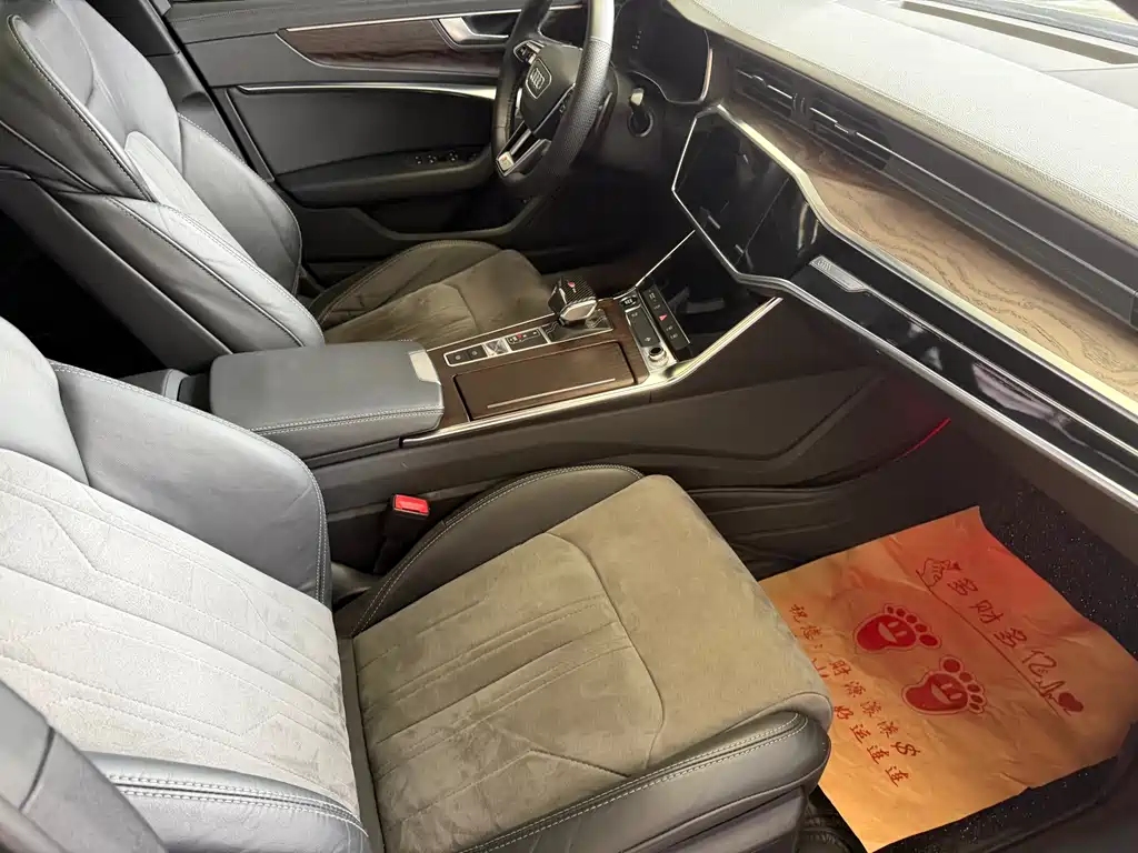 Audi A6L — миниатюра 4