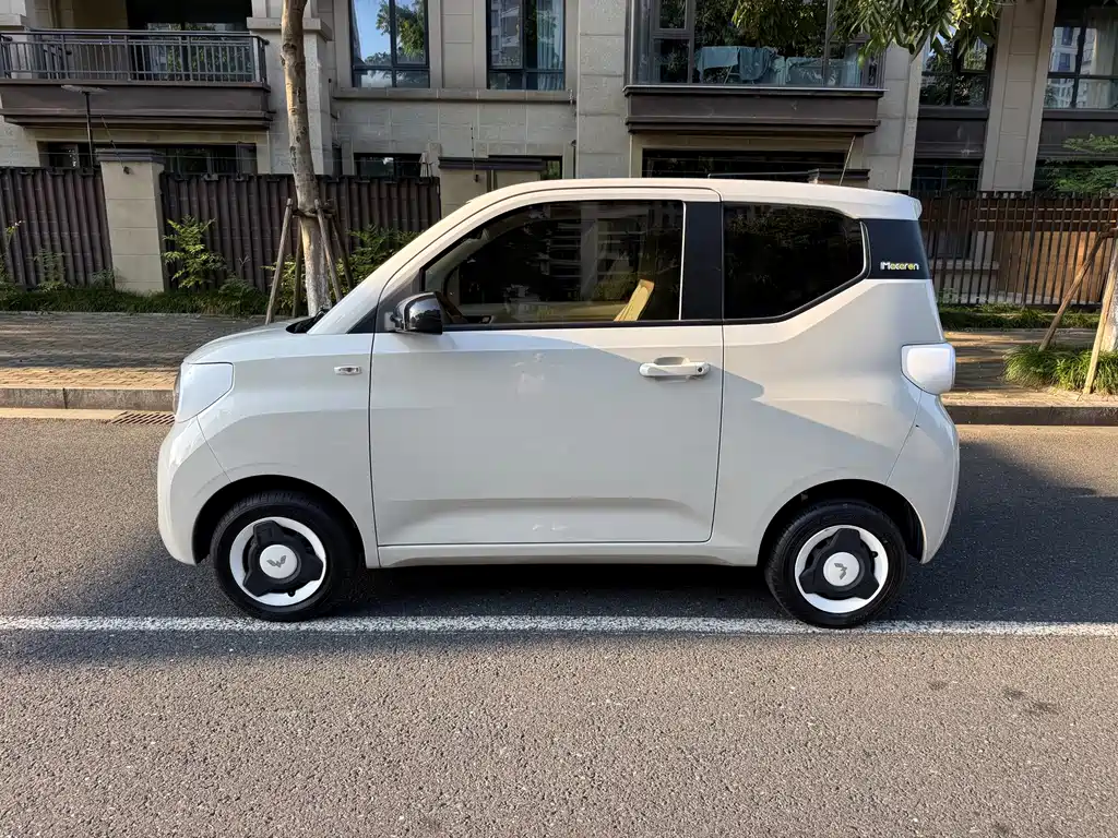 Wuling MINIEV — миниатюра 11