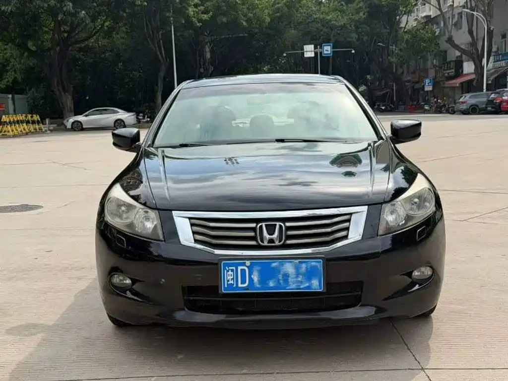 Honda Accord — миниатюра 2