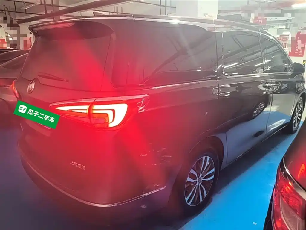 Buick GL8 2017 ES 28T Luxury V