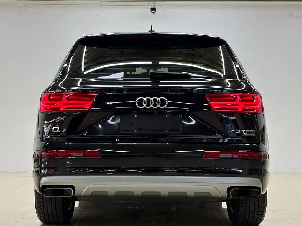Audi Q7 — миниатюра 8