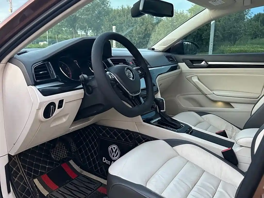 Volkswagen Lamando — миниатюра 8