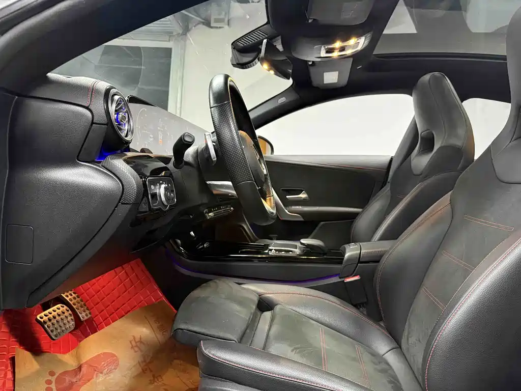 Mercedes-Benz CLA (Import) — миниатюра 6
